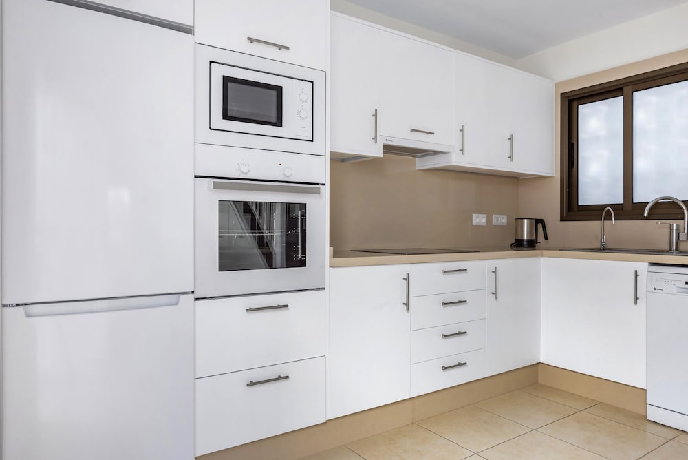 Sunset Bay Club — Hotel rooms in Costa Adeje, Canary Islands