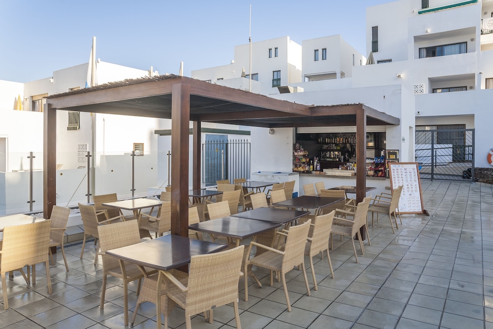 Sunset Bay Club — Restaurant & bars in Costa Adeje, Canary Islands