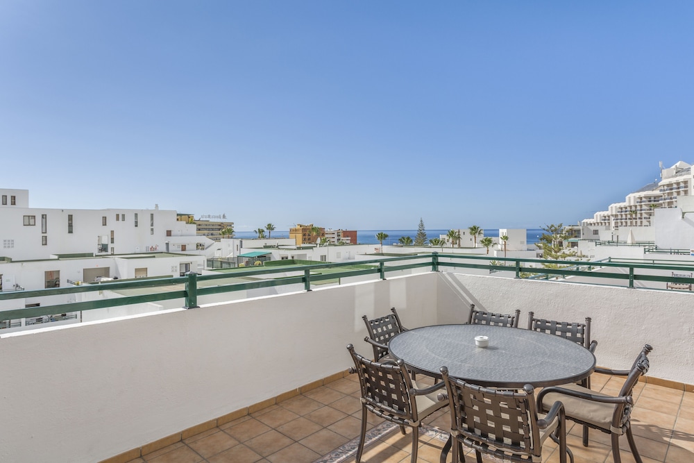 Sunset Bay Club — Attractions in the area in Costa Adeje, Canary Islands
