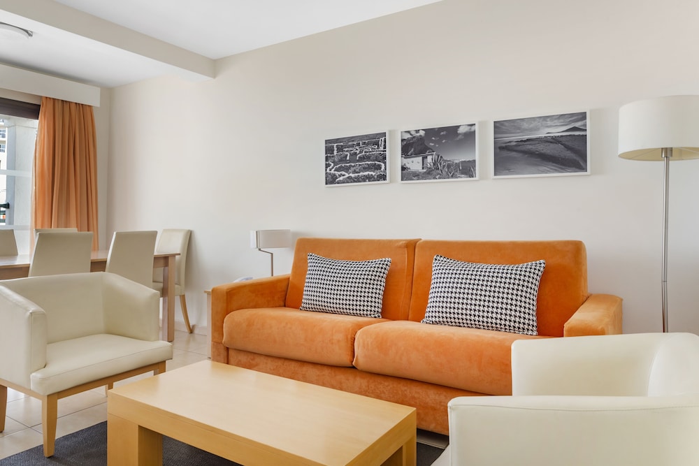Sunset Bay Club — Hotel rooms in Costa Adeje, Canary Islands