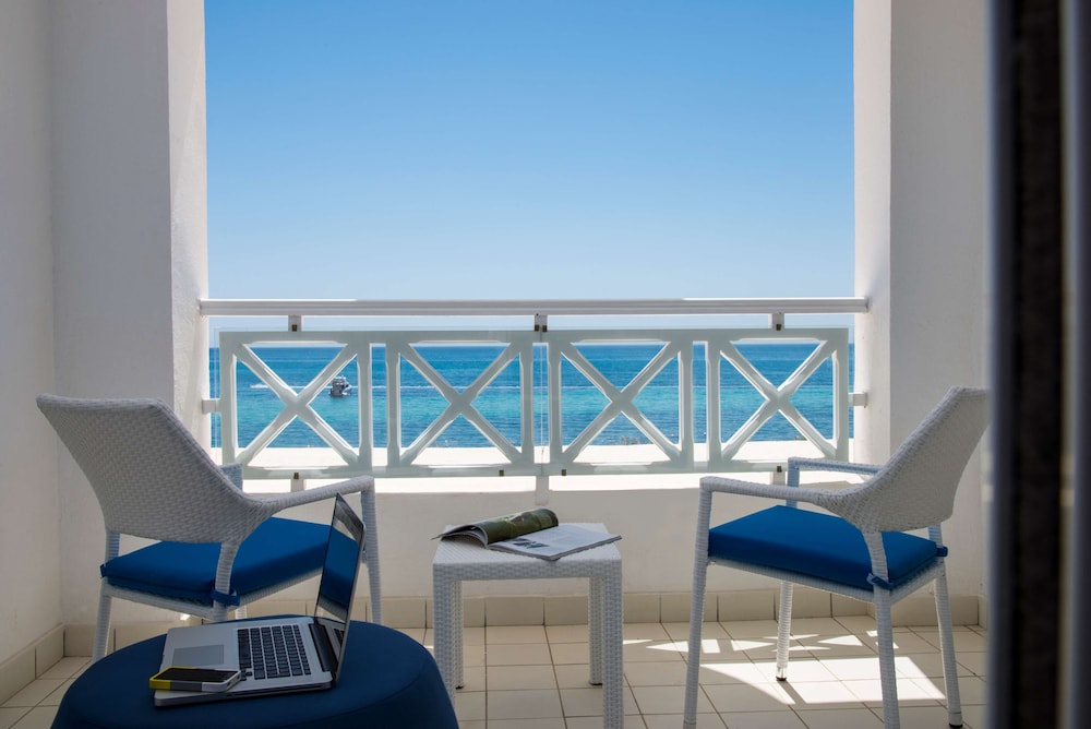 Radisson Blu Resort & Thalasso, Hammamet — Hotel rooms in Hammamet, Nabeul
