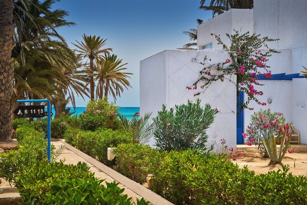 Eden Yasmine Resort & Spa — Hotel building in Hammamet, Nabeul