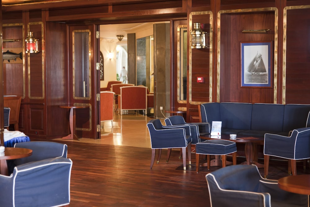 Regency Hotel and Spa — Restaurant & bars in Skanes inc. Monastir, Monastir