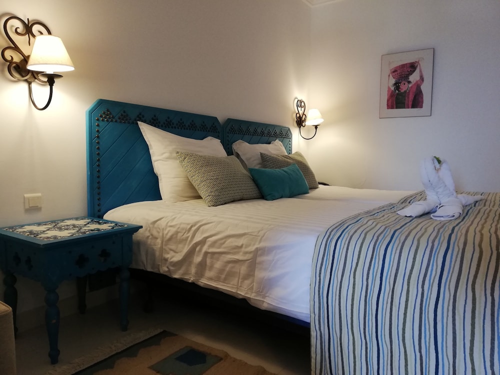 Regency Hotel and Spa — Hotel rooms in Skanes inc. Monastir, Monastir