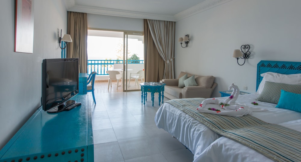 Regency Hotel and Spa — Hotel rooms in Skanes inc. Monastir, Monastir