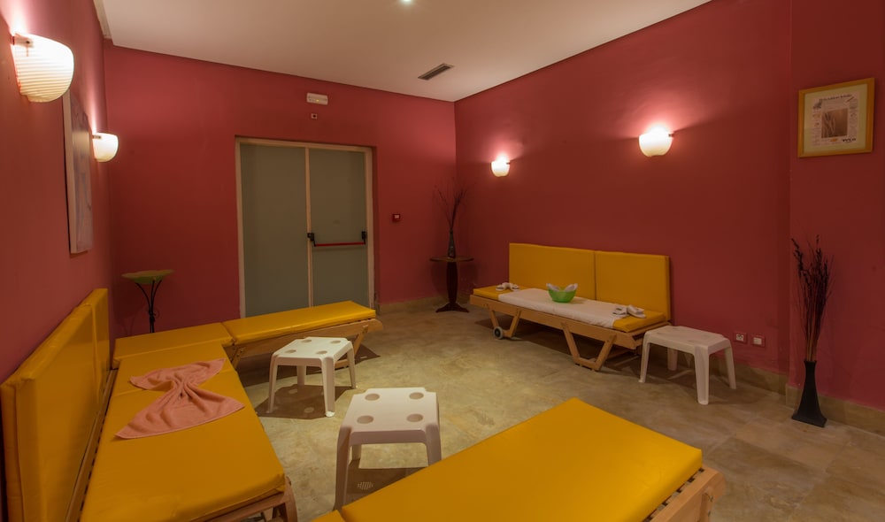 Regency Hotel and Spa — Spa in Skanes inc. Monastir, Monastir