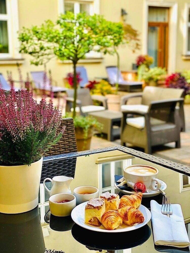 Metropolitan Boutique Hotel — Restaurant & bars in Krakow, Lesser Poland