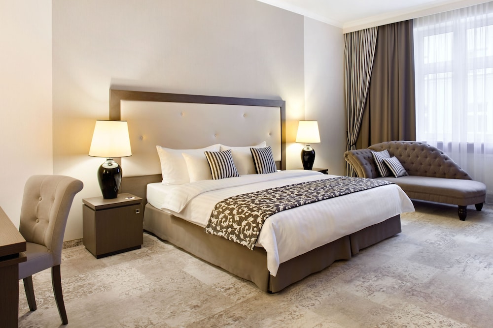 Metropolitan Boutique Hotel — Hotel rooms in Krakow, Lesser Poland