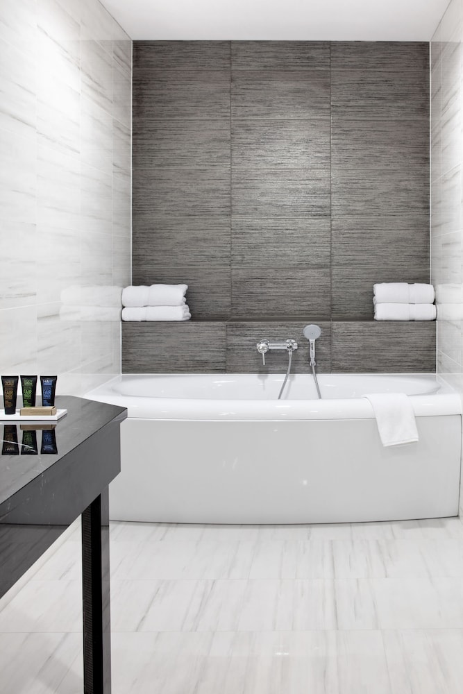 Metropolitan Boutique Hotel — Hotel rooms in Krakow, Lesser Poland