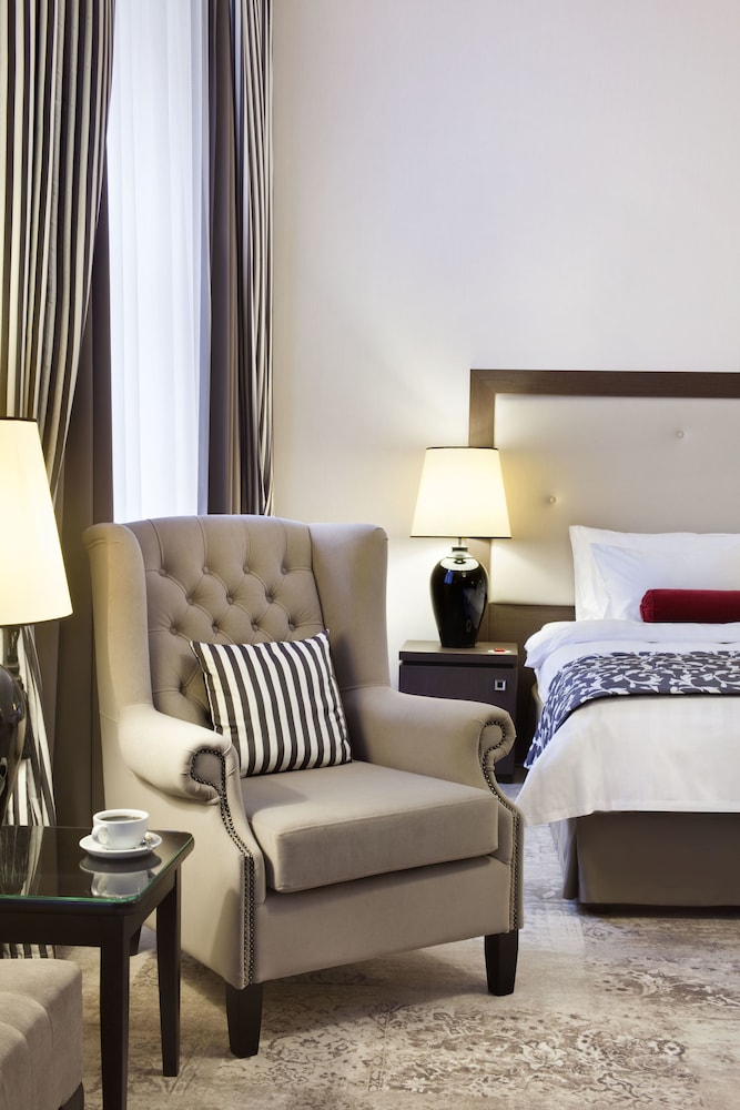 Metropolitan Boutique Hotel — Hotel rooms in Krakow, Lesser Poland