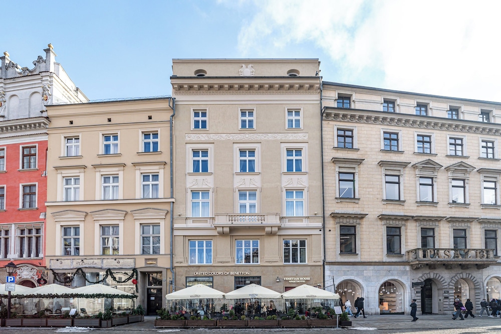 Venetian House Market Square Aparthotel — Main photo in Krakow, Lesser Poland