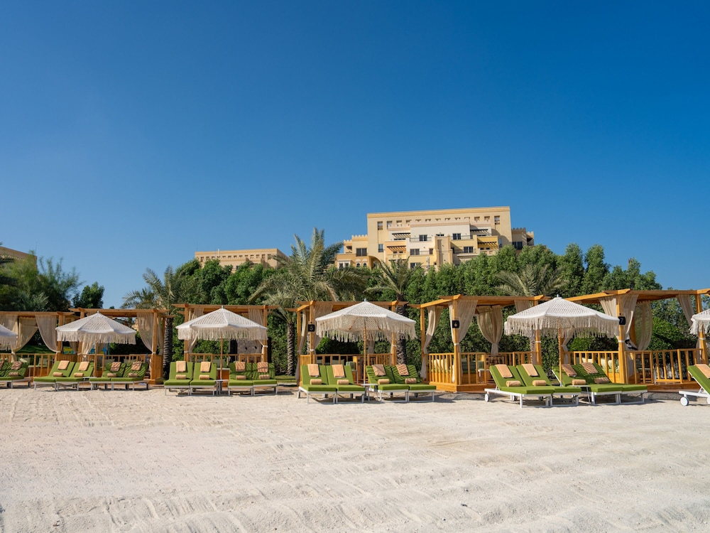 Rixos Bab Al Bahr - All inclusive — Hotel building in Ras al Khaimah