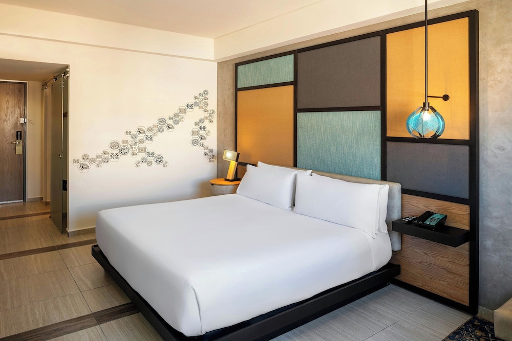 Aloft by Marriott Cancun — Hotel rooms in Cancun, Quintana Roo