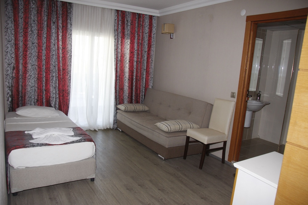 Mehtap Family Hotel — Hotel rooms in Marmaris, Mugla