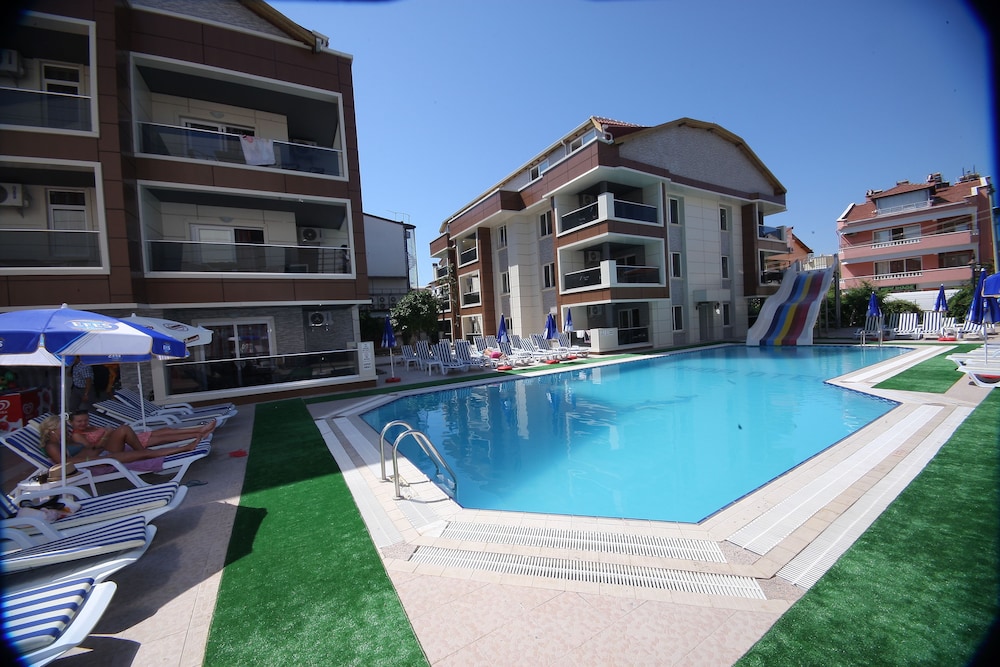 Mehtap Family Hotel — Swimming pool in Marmaris, Mugla