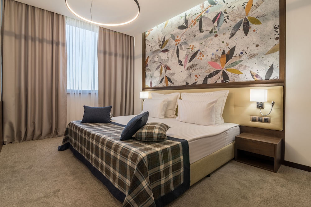 Rosslyn Dimyat Hotel Varna — Hotel rooms in Varna, Varna Region
