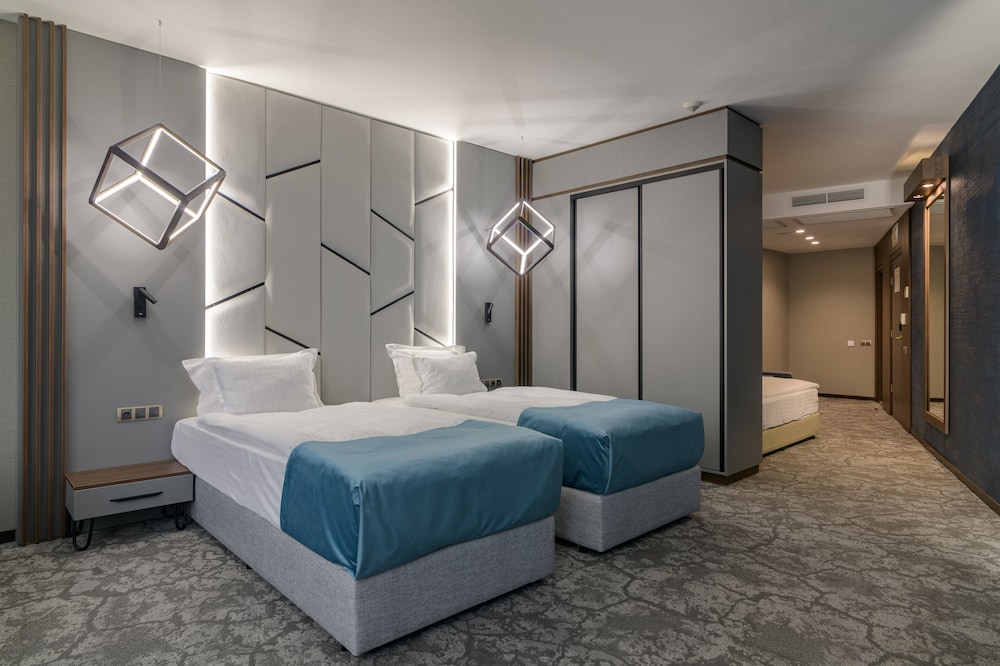Rosslyn Dimyat Hotel Varna — Hotel rooms in Varna, Varna Region