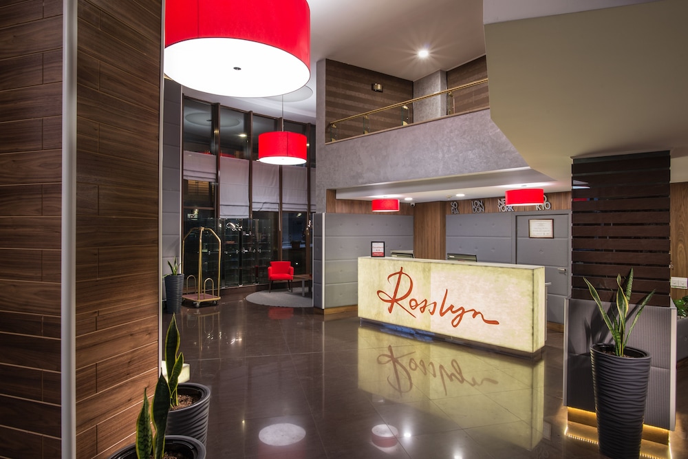 Rosslyn Dimyat Hotel Varna — Hotel building in Varna, Varna Region