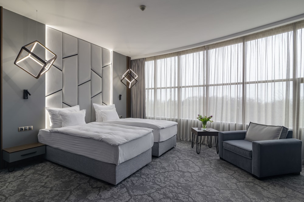 Rosslyn Dimyat Hotel Varna — Hotel rooms in Varna, Varna Region