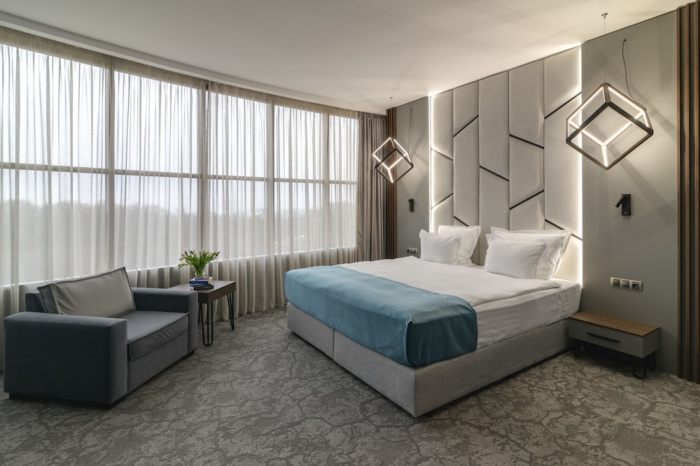 Rosslyn Dimyat Hotel Varna — Hotel rooms in Varna, Varna Region