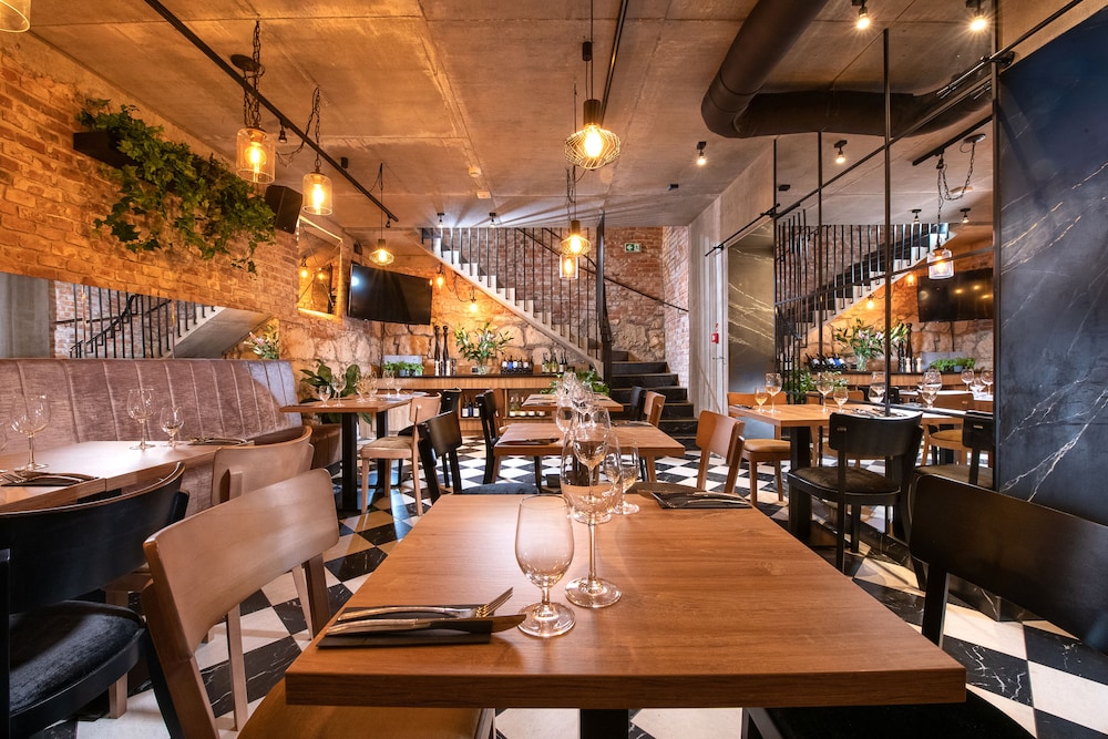Hotel M29 — Restaurant & bars in Krakow, Lesser Poland
