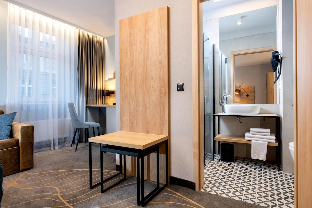 Hotel M29 — Hotel rooms in Krakow, Lesser Poland