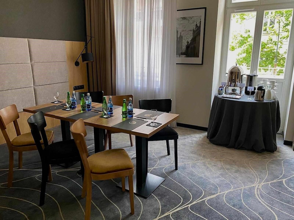 Hotel M29 — Hotel rooms in Krakow, Lesser Poland