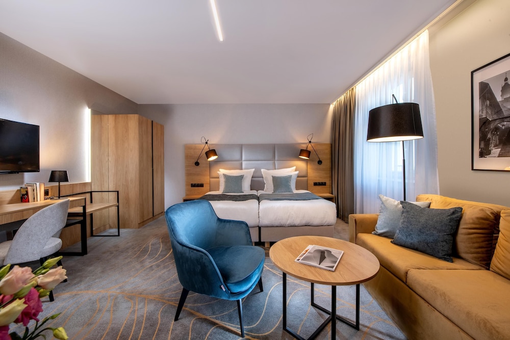 Hotel M29 — Hotel rooms in Krakow, Lesser Poland