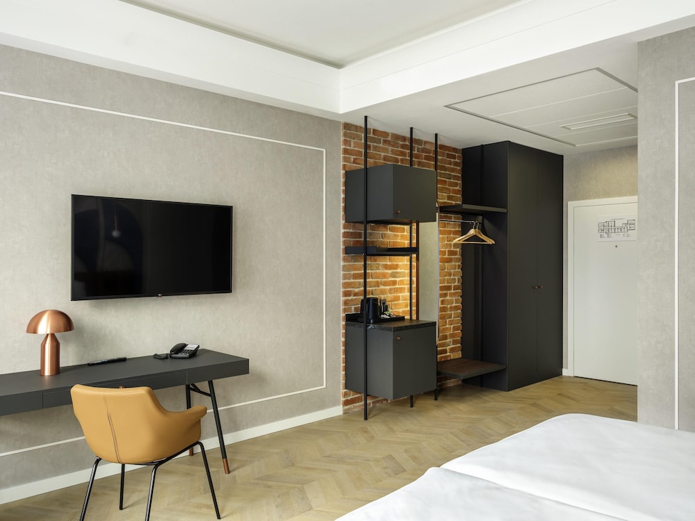 Mercure Krakow Fabryczna City — Hotel rooms in Krakow, Lesser Poland