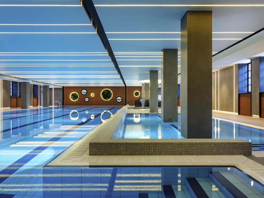 Mercure Krakow Fabryczna City — Swimming pool in Krakow, Lesser Poland