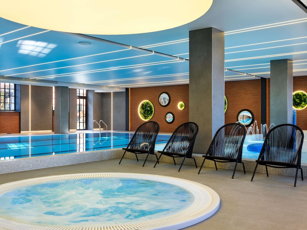 Mercure Krakow Fabryczna City — Swimming pool in Krakow, Lesser Poland