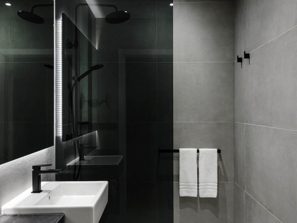 Mercure Krakow Fabryczna City — Hotel rooms in Krakow, Lesser Poland