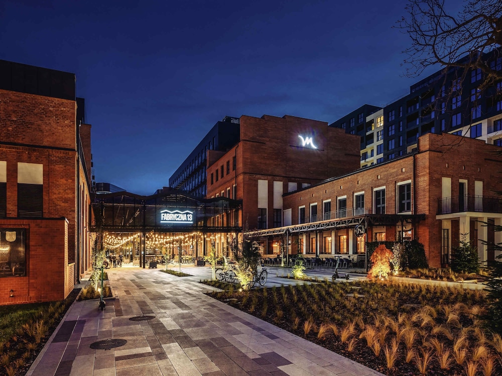 Mercure Krakow Fabryczna City — Hotel building in Krakow, Lesser Poland