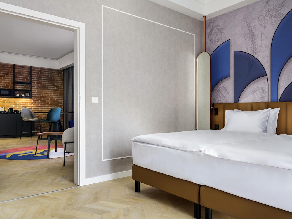 Mercure Krakow Fabryczna City — Hotel rooms in Krakow, Lesser Poland