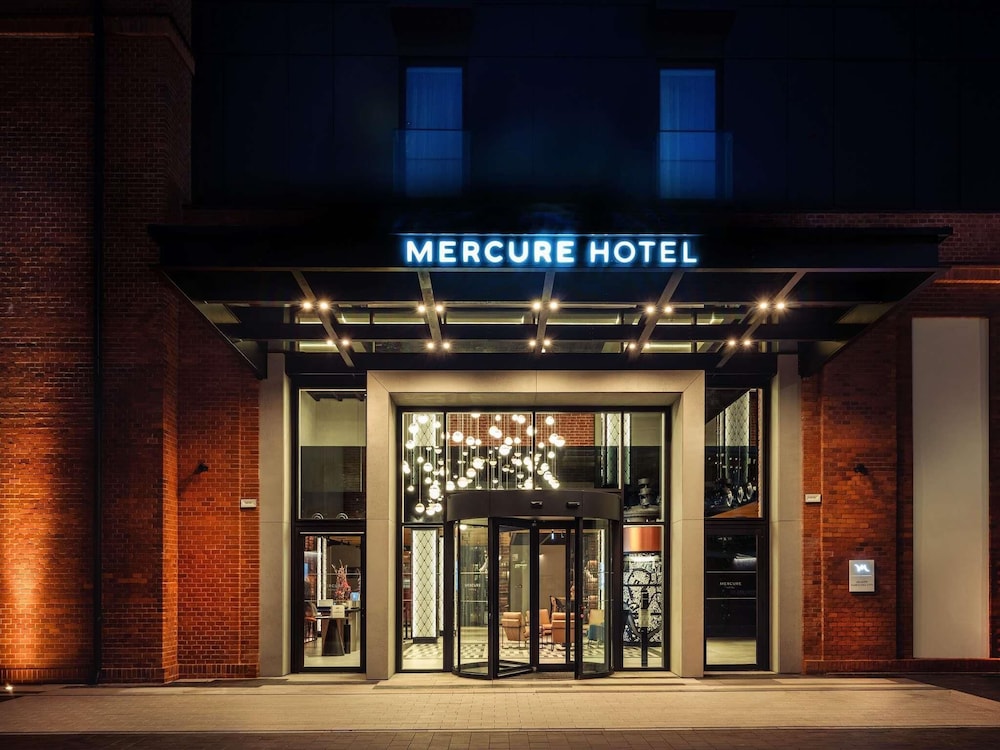 Mercure Krakow Fabryczna City — Hotel building in Krakow, Lesser Poland