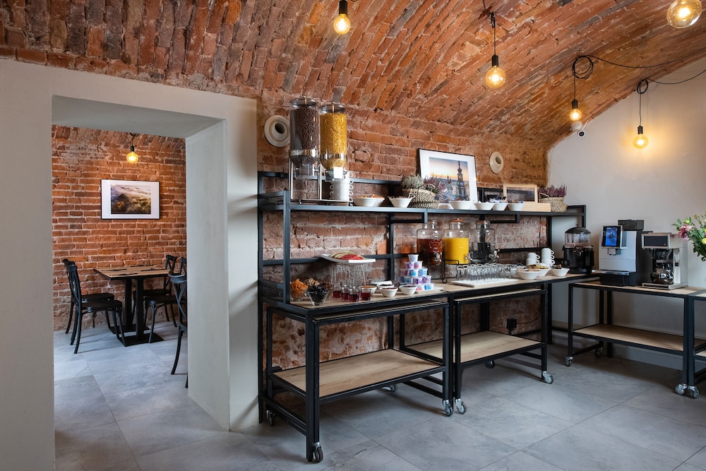 MR67 Mayera Rapaporta — Restaurant & bars in Krakow, Lesser Poland