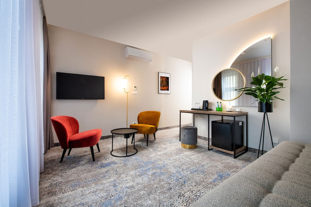 MR67 Mayera Rapaporta — Hotel rooms in Krakow, Lesser Poland
