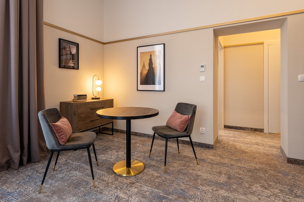 MR67 Mayera Rapaporta — Hotel rooms in Krakow, Lesser Poland