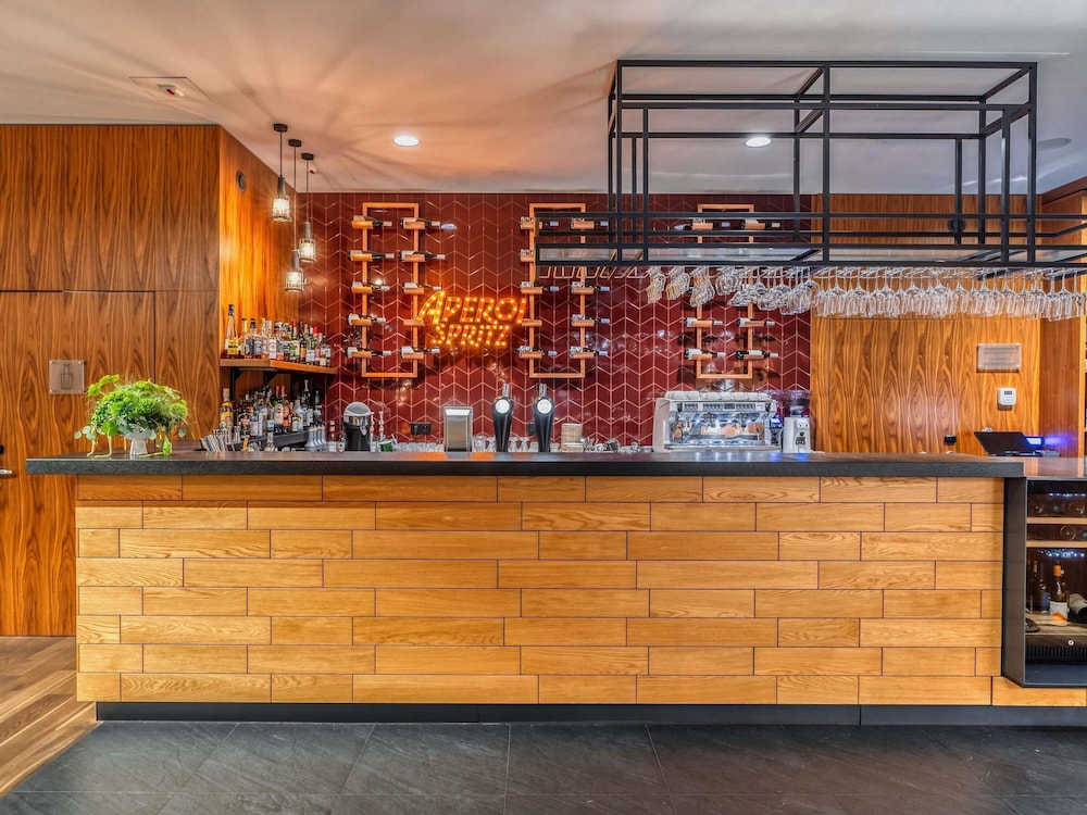 Mercure Katowice Centrum — Restaurant & bars in Katowice, Silesian