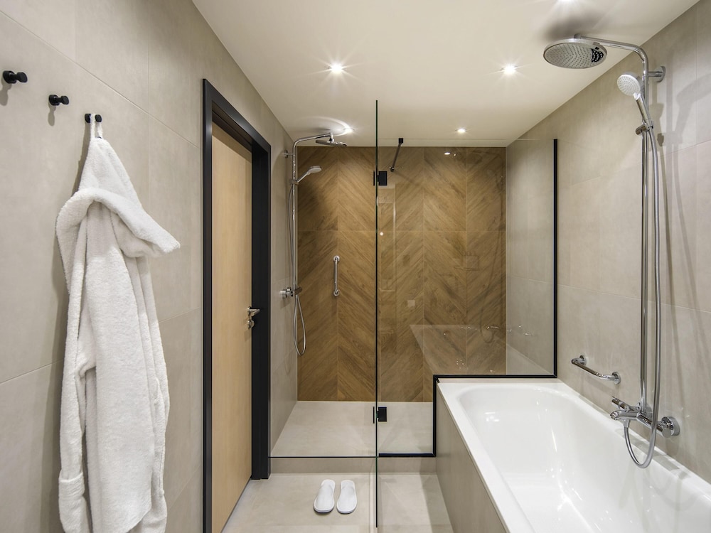 Mercure Katowice Centrum — Hotel rooms in Katowice, Silesian