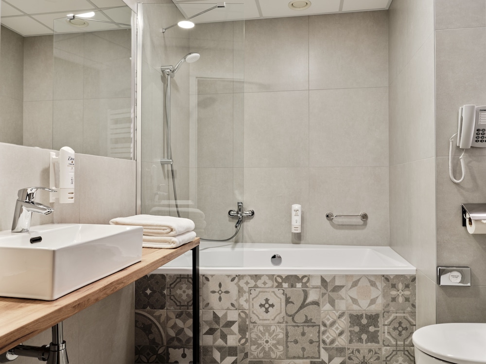 1891 Garni Hotel — Hotel rooms in Krakow, Lesser Poland
