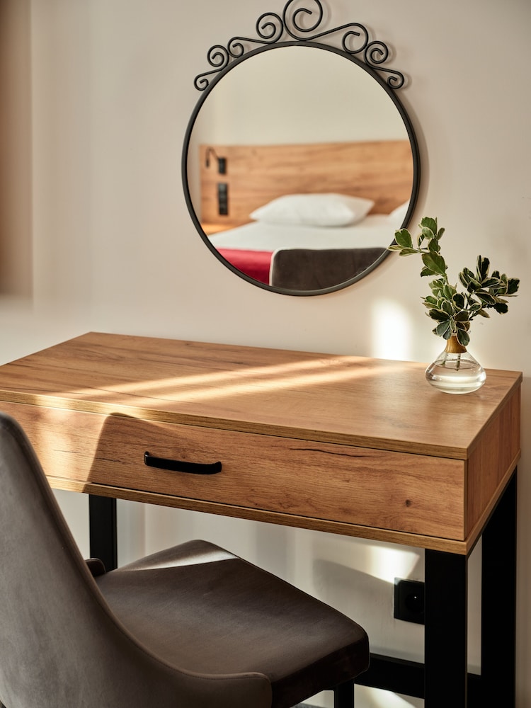 1891 Garni Hotel — Hotel rooms in Krakow, Lesser Poland