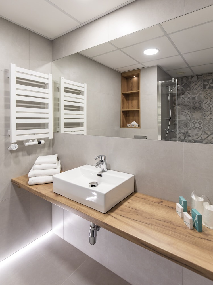 1891 Garni Hotel — Hotel rooms in Krakow, Lesser Poland