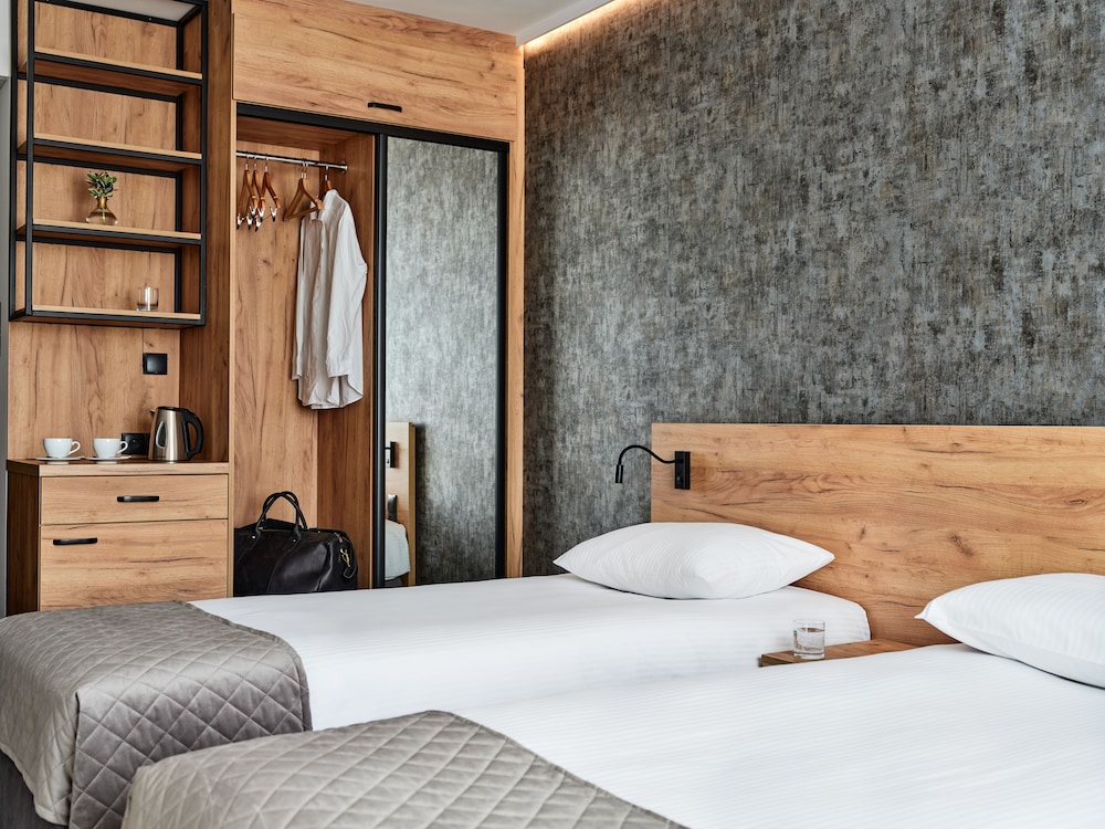 1891 Garni Hotel — Hotel rooms in Krakow, Lesser Poland