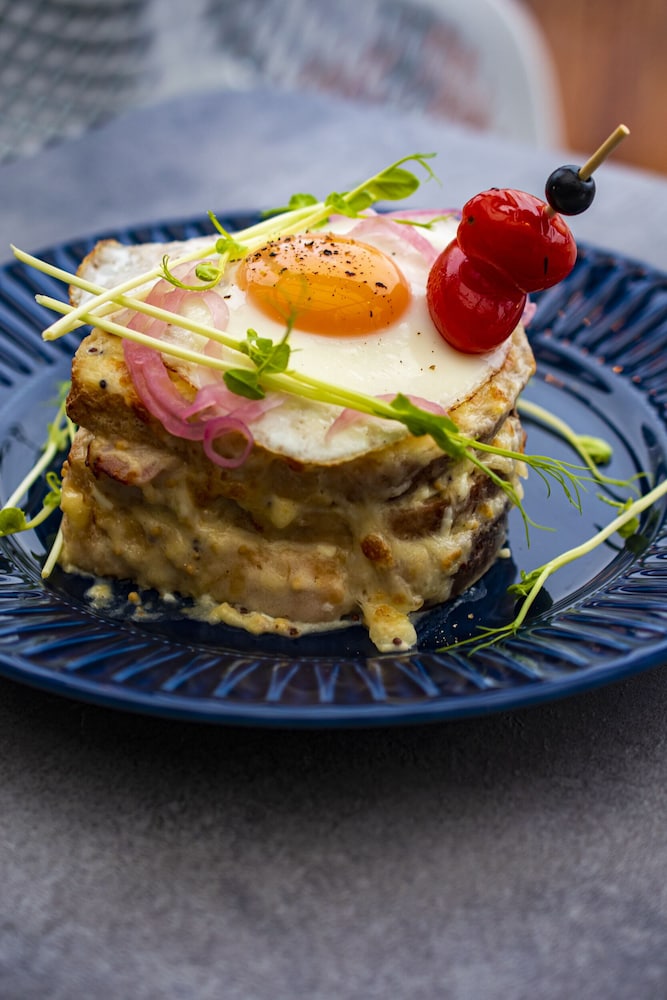 New Port Hotel — Restaurant & bars in Krakow, Lesser Poland