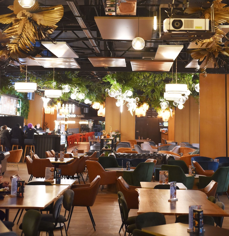 New Port Hotel — Restaurant & bars in Krakow, Lesser Poland