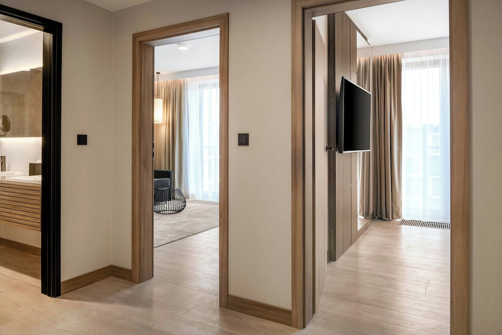 AC Hotel by Marriott Krakow — Hotel rooms in Krakow, Lesser Poland