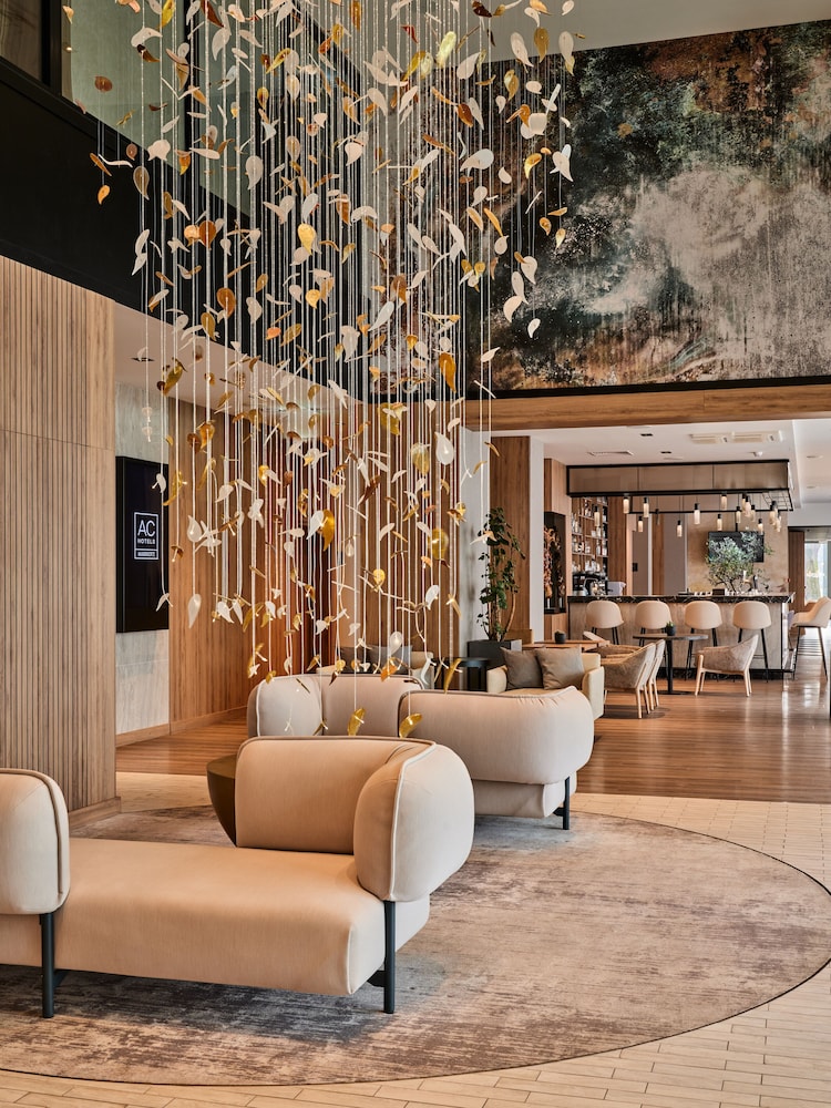 AC Hotel by Marriott Krakow — Restaurant & bars in Krakow, Lesser Poland