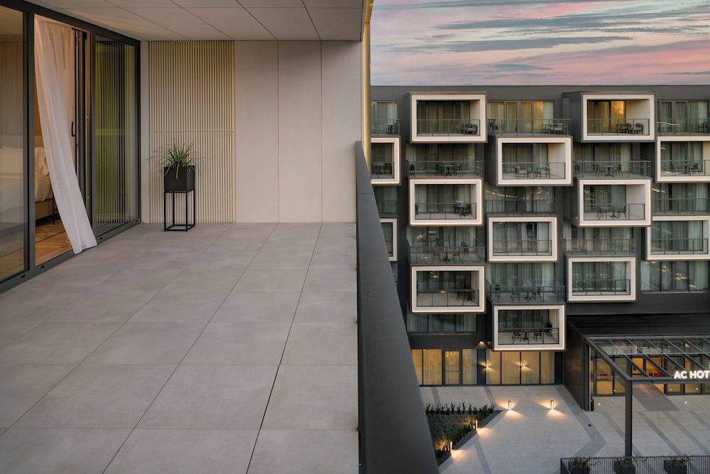 AC Hotel by Marriott Krakow — Hotel building in Krakow, Lesser Poland