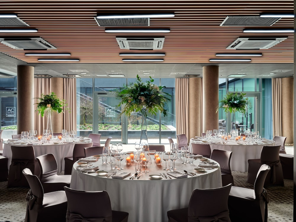 AC Hotel by Marriott Krakow — Restaurant & bars in Krakow, Lesser Poland